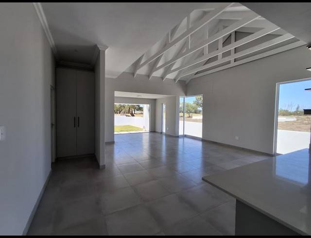 3 BEDROOM HOUSE FOR SALE IN SHELLEY POINT